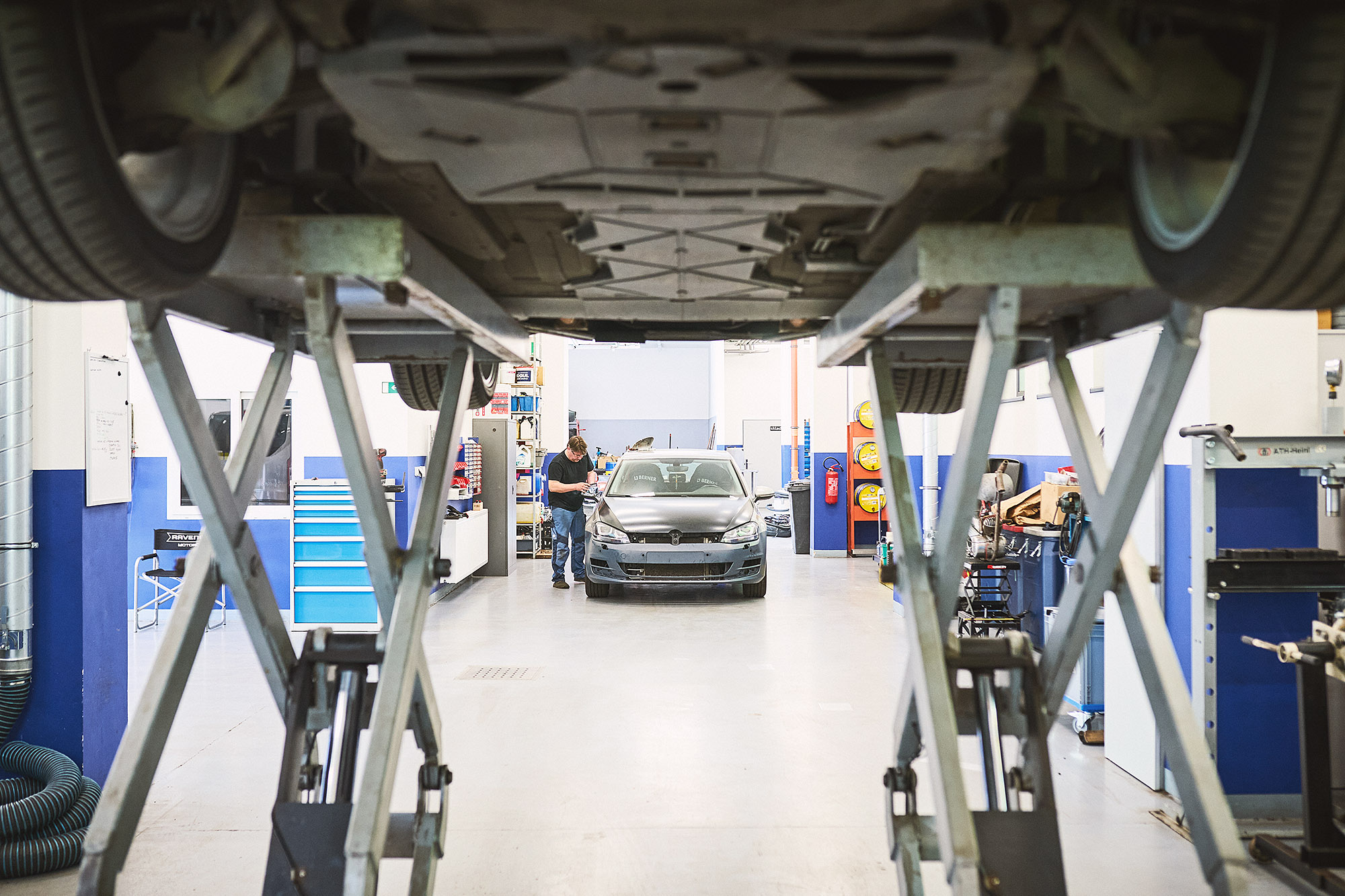 Dílna Auto Kříž Děčín – zvedák a servis